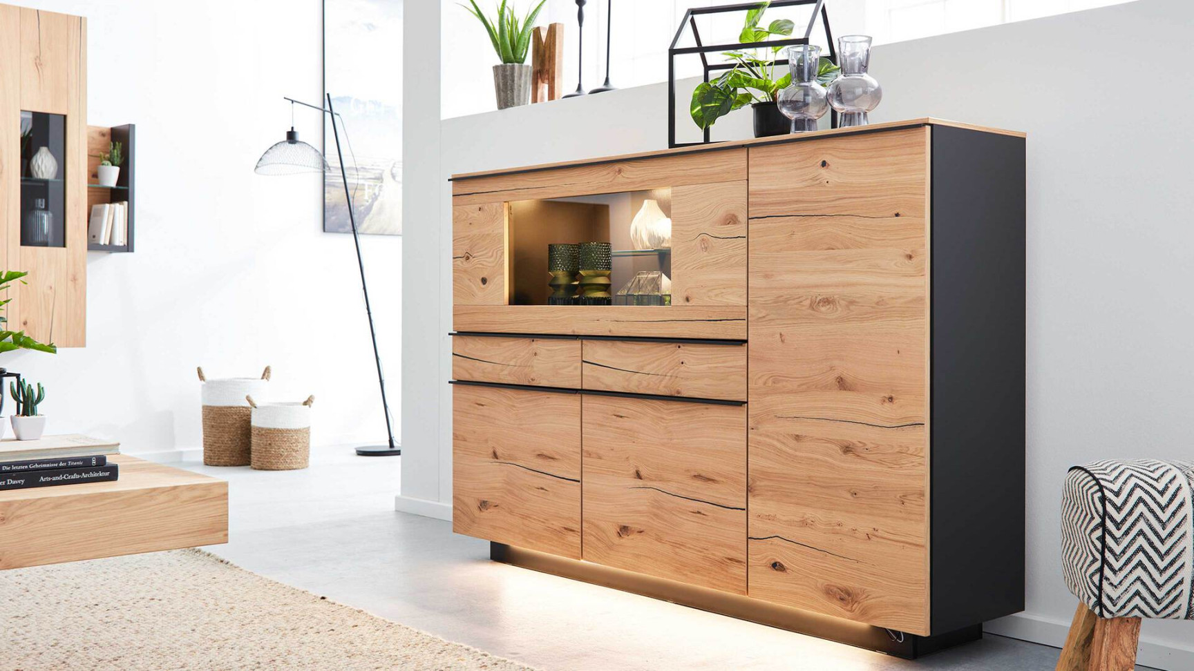 Interliving Wohnzimmer Serie  – Highboard